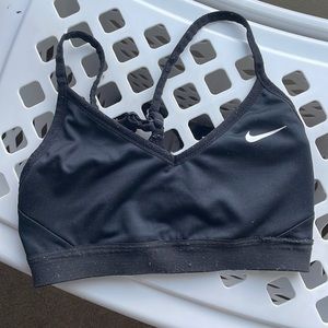 Sports bra